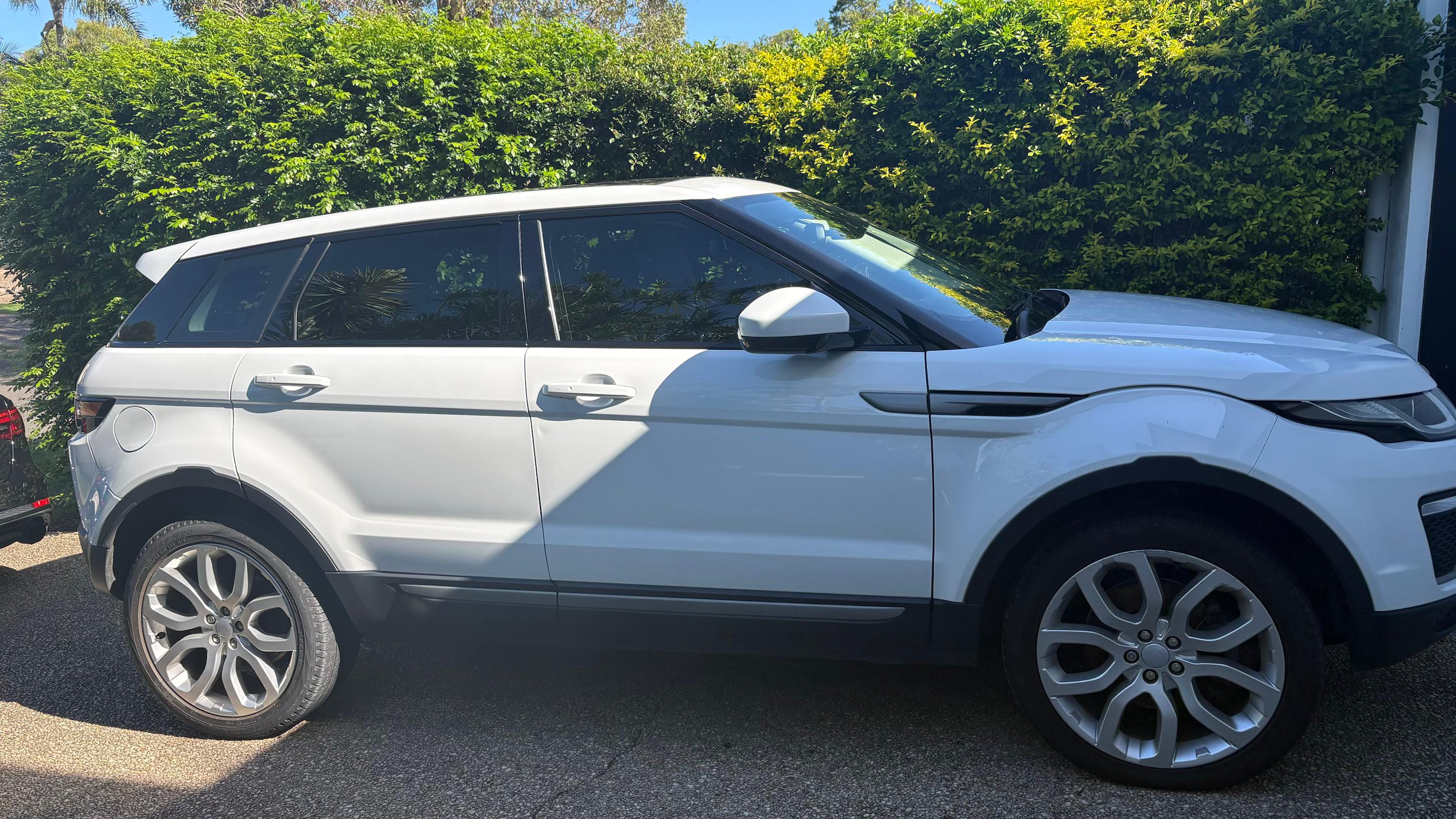 Land Rover RANGE ROVERE VOQUE 2017 in Marcoola