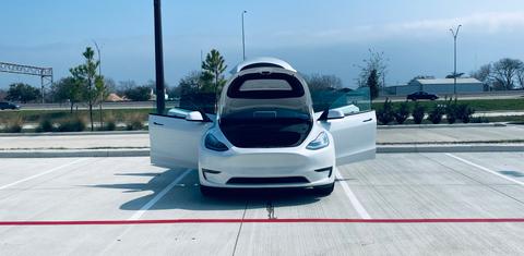 Tesla Model Y 2021