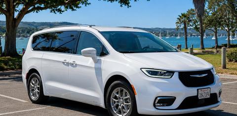 Chrysler Pacifica 2022