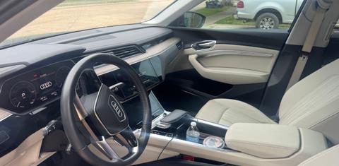 Audi e-tron 2021