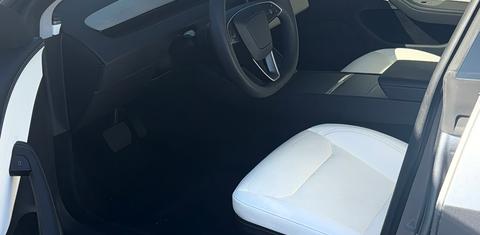Tesla Model 3 2026