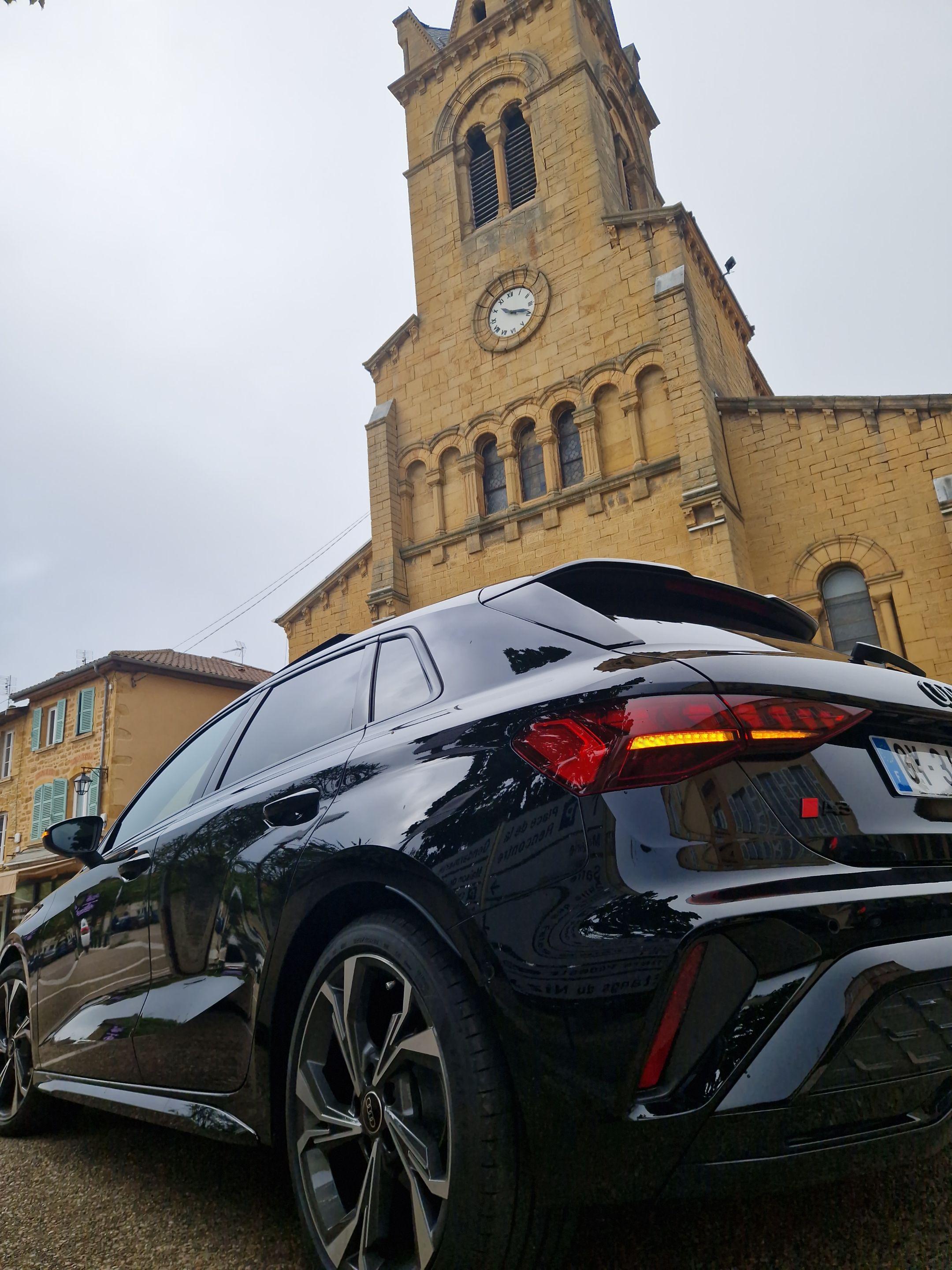 Audi A3 SPORTBACK 2024 à Lyon