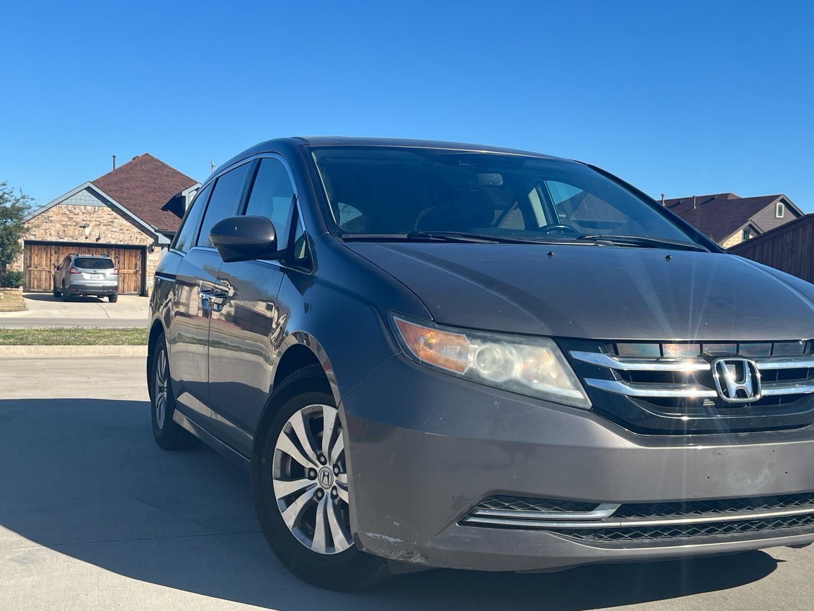 Honda Odyssey 2015 in Haltom City, TX
