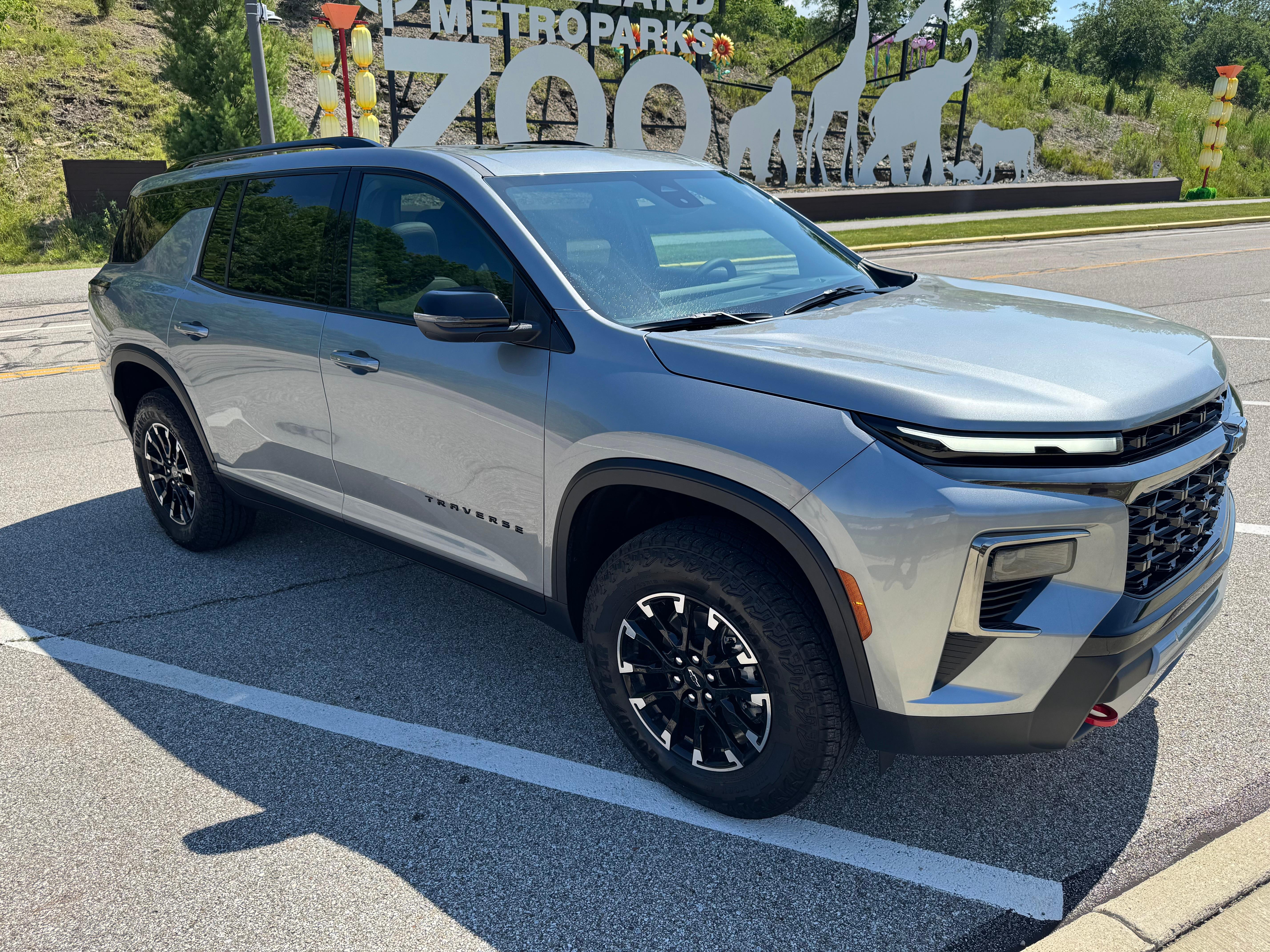 Chevrolet Traverse 2025 in Cleveland, OH