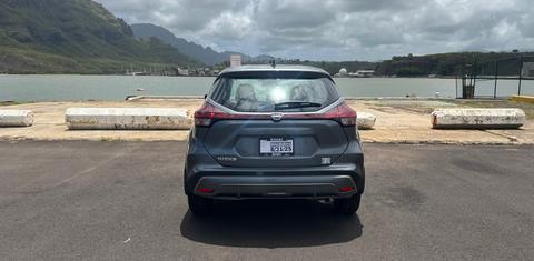 Nissan Kicks Play 2025