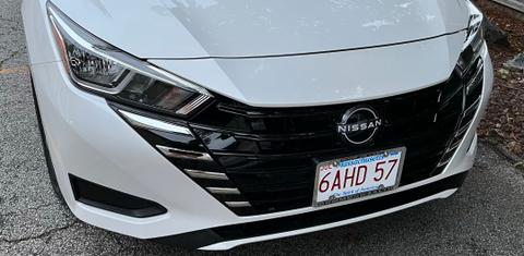 Nissan Versa 2024