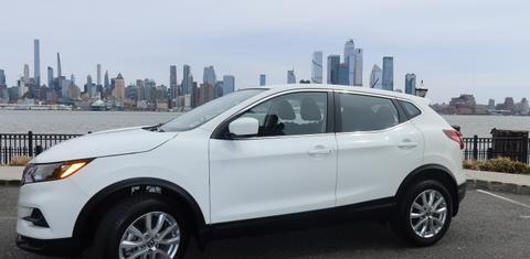 Nissan Rogue Sport 2021
