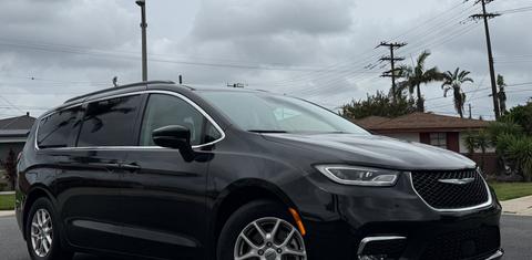 Chrysler Pacifica 2022