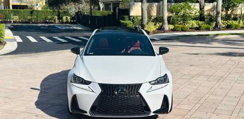 Lexus IS 2017