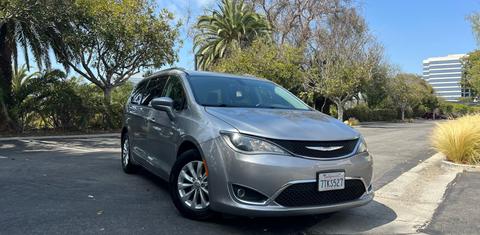 Chrysler Pacifica 2017