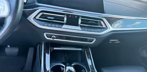 BMW X7 2021