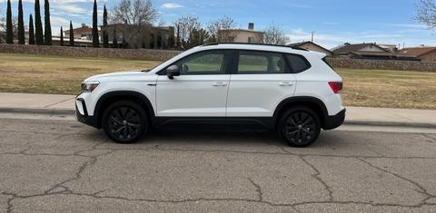 Volkswagen Taos 2024
