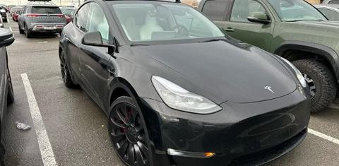 Tesla Model Y 2022