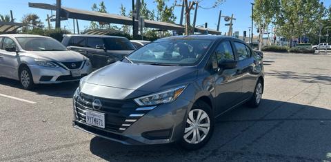 Nissan Versa 2025