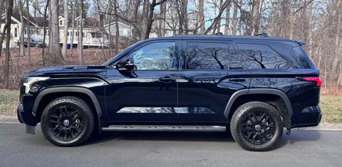 Toyota Sequoia 2024