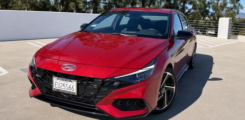 Hyundai Elantra 2023