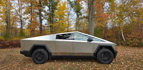 Tesla Cybertruck 2024