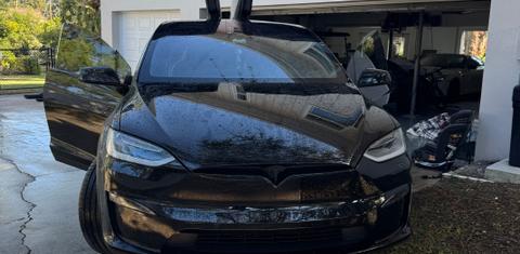 Tesla Model X 2023