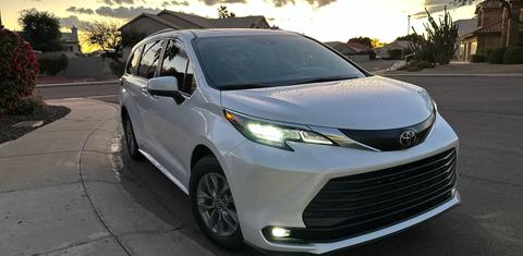 Toyota Sienna 2026
