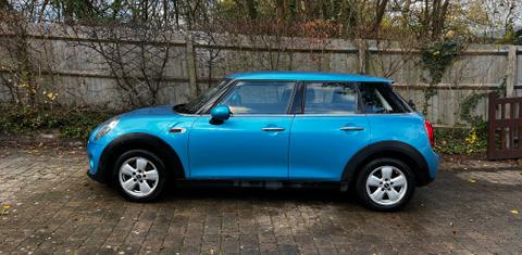MINI Cooper 2018