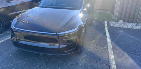 Tesla Model Y 2026