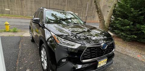 Toyota Highlander Hybrid 2022