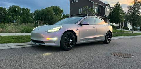 Tesla Model 3 2022