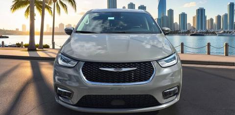 Chrysler Pacifica 2023