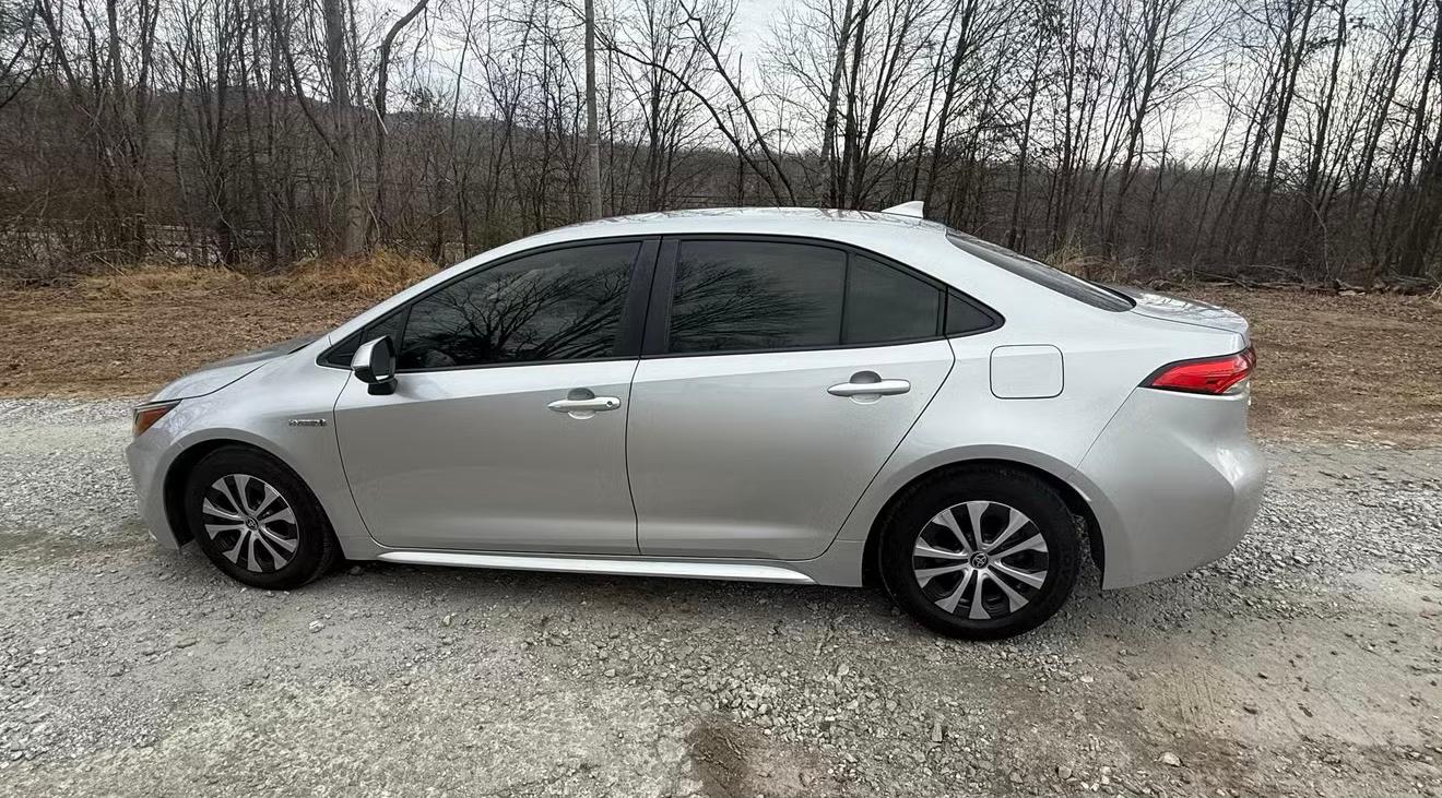 Toyota Corolla Hybrid 2020 in Hendersonville, NC