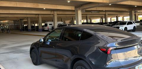 Tesla Model Y 2026
