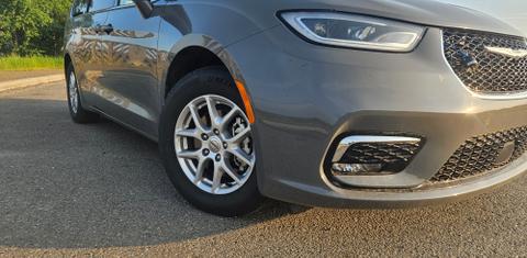Chrysler Pacifica 2022