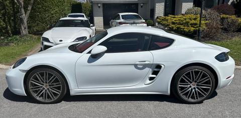 Porsche 718 Cayman 2024