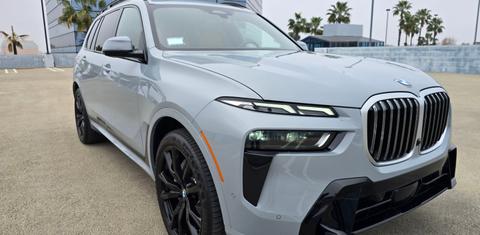BMW X7 2025
