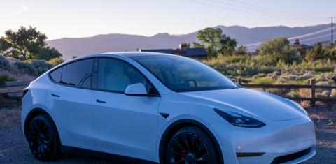 Tesla Model Y 2021
