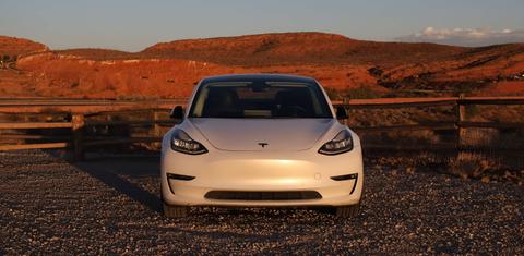 Tesla Model 3 2020