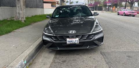 Hyundai Elantra 2024