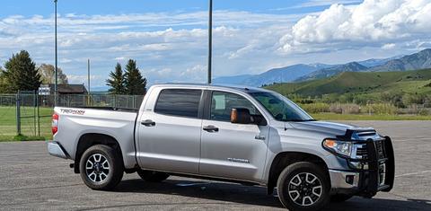 Toyota Tundra 2017