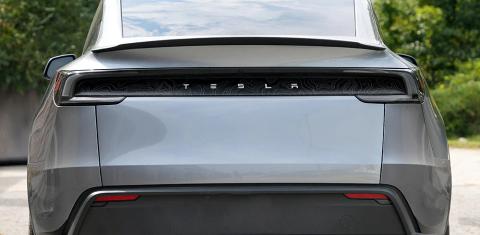 Tesla Model Y 2026