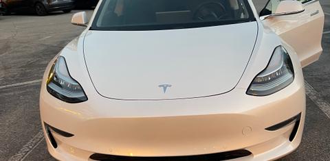 Tesla Model 3 2020