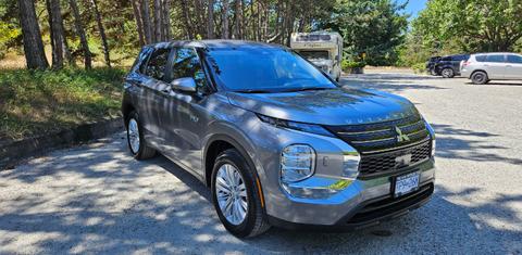 Mitsubishi Outlander PHEV 2023