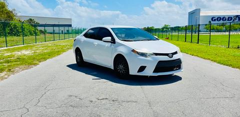 Toyota Corolla 2015