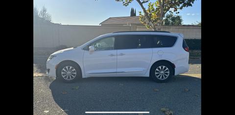 Chrysler Pacifica 2017