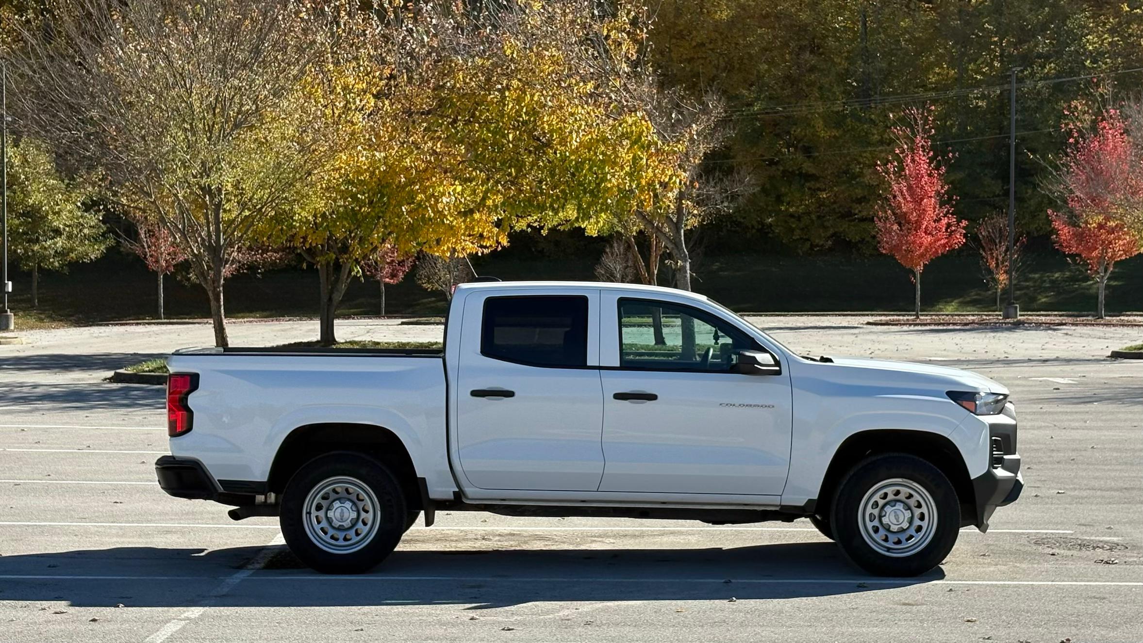 Chevrolet Colorado 2025 in Louisville, KY