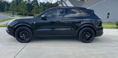 Porsche Cayenne 2021