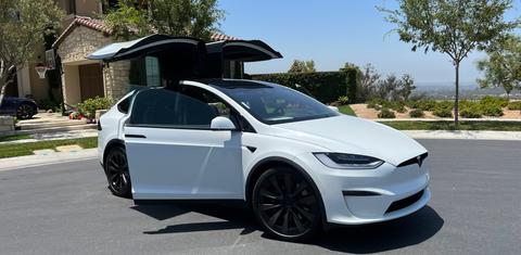 Tesla Model X 2022