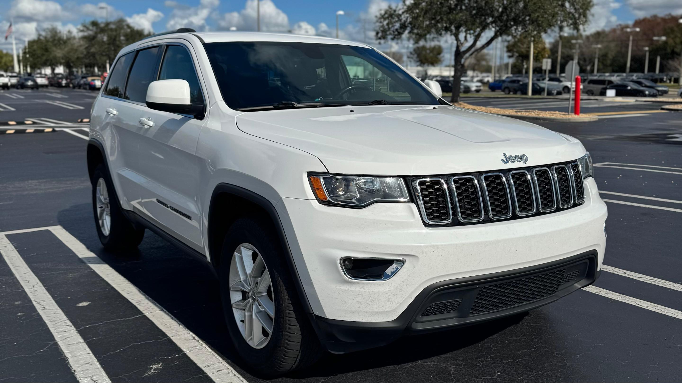 Jeep Grand Cherokee 2017 in 