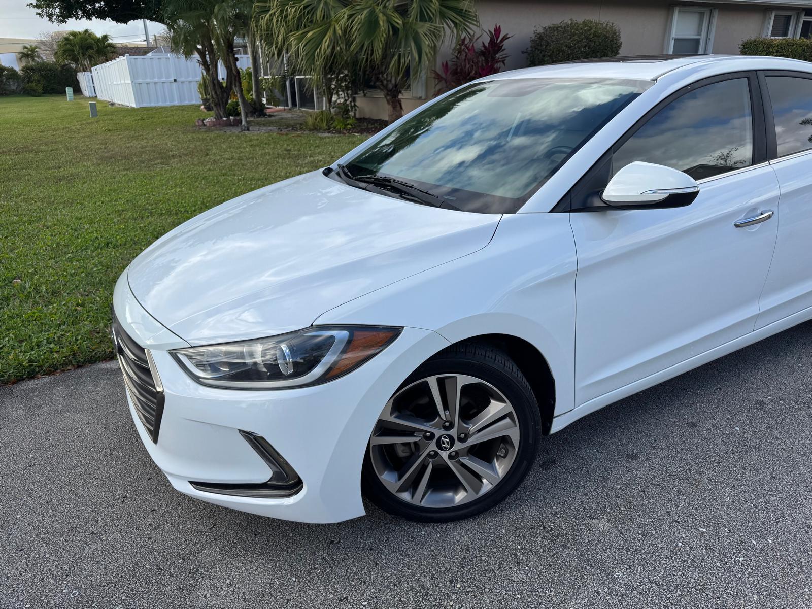 Hyundai Elantra 2017 in Deerfield Beach, FL