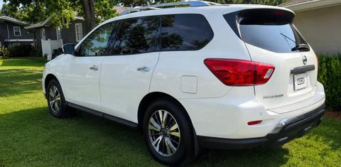 Nissan Pathfinder 2017