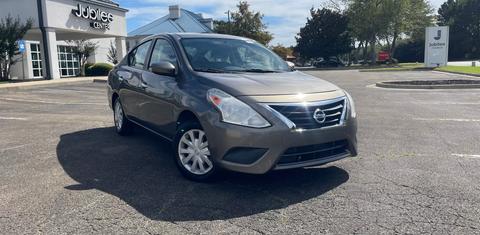 Nissan Versa 2016