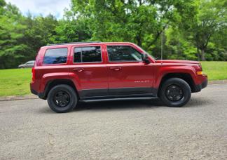 Jeep Patriot car